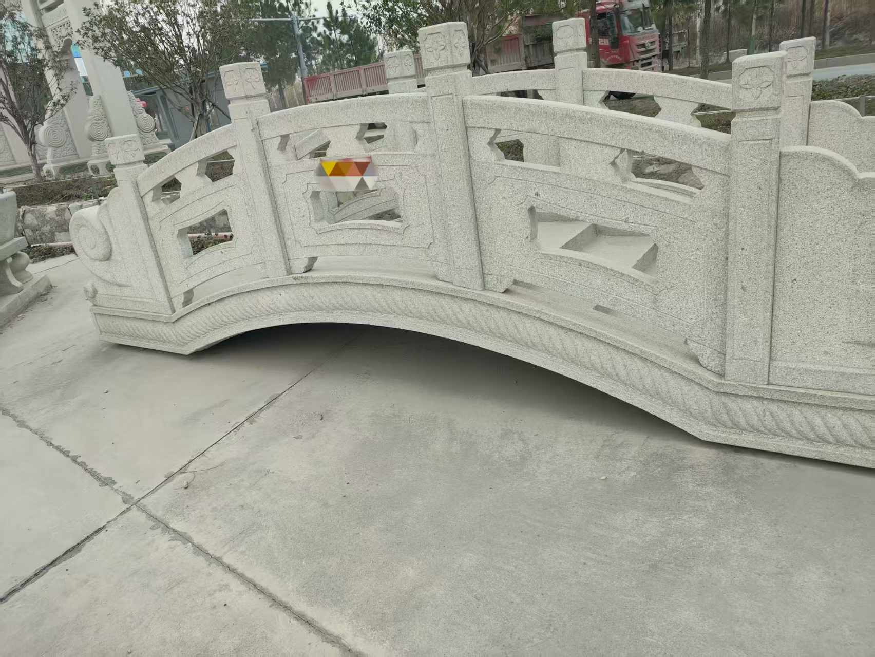 德阳芝麻白拱桥，石桥