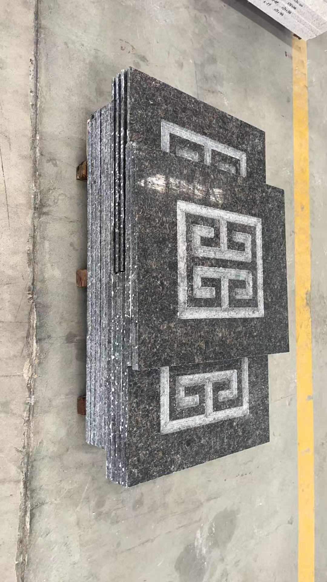 德阳英国棕回纹雕刻版